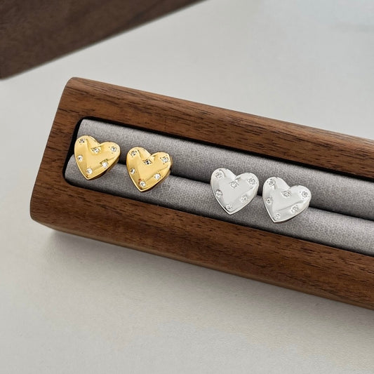 MINI HEART W/ CRYSTAL EARRING - MARO JEWELRY