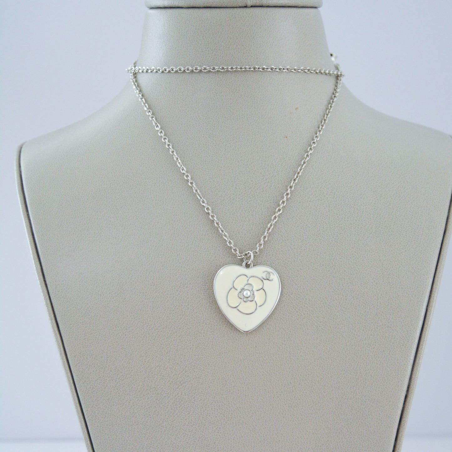 Long silver necklace - MARO JEWELRY